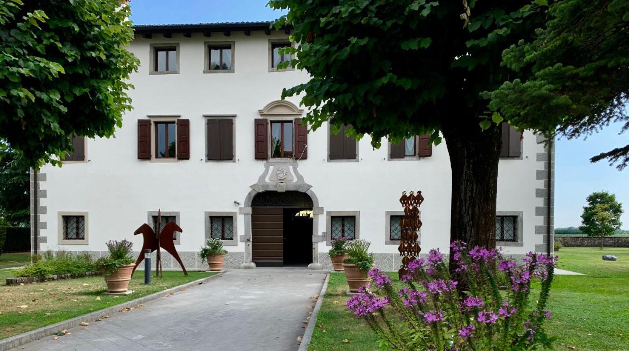 Villa Minini Bed & Breakfast Rive d'Arcano Dış mekan fotoğraf