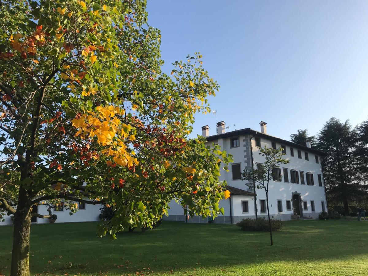 Villa Minini Bed & Breakfast Rive d'Arcano Dış mekan fotoğraf