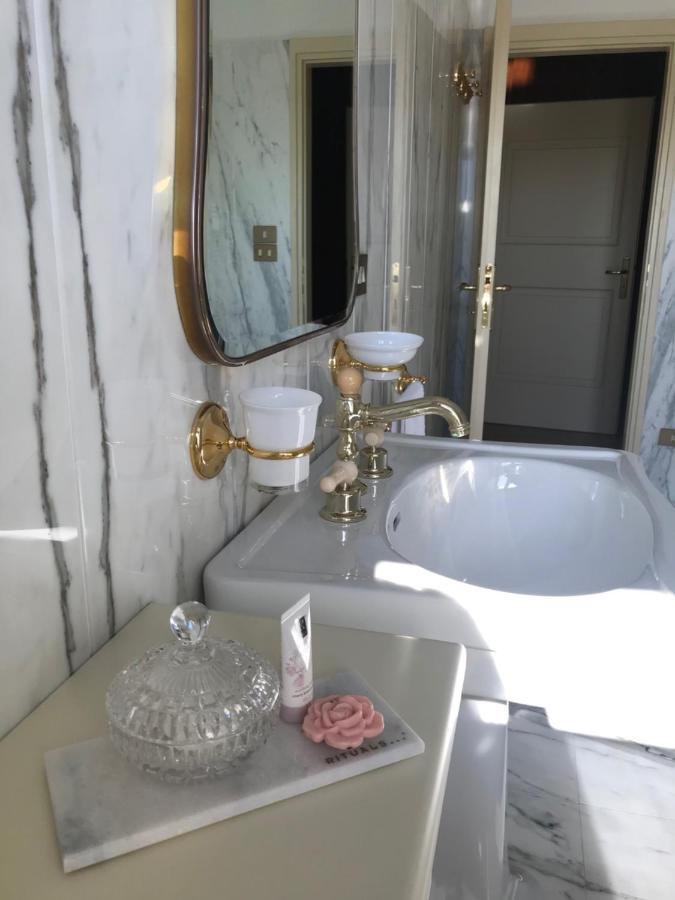 Villa Minini Bed & Breakfast Rive d'Arcano Dış mekan fotoğraf